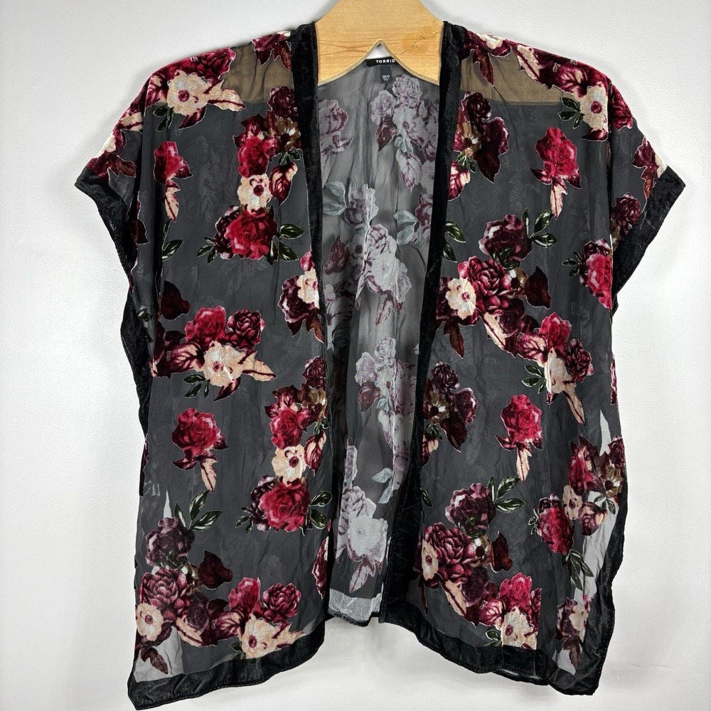 Torrid Women's 00/0 Black Sheer Red Floral Roses Poncho Style Open Cardigan